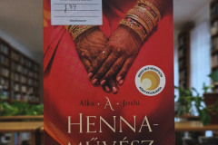 india09